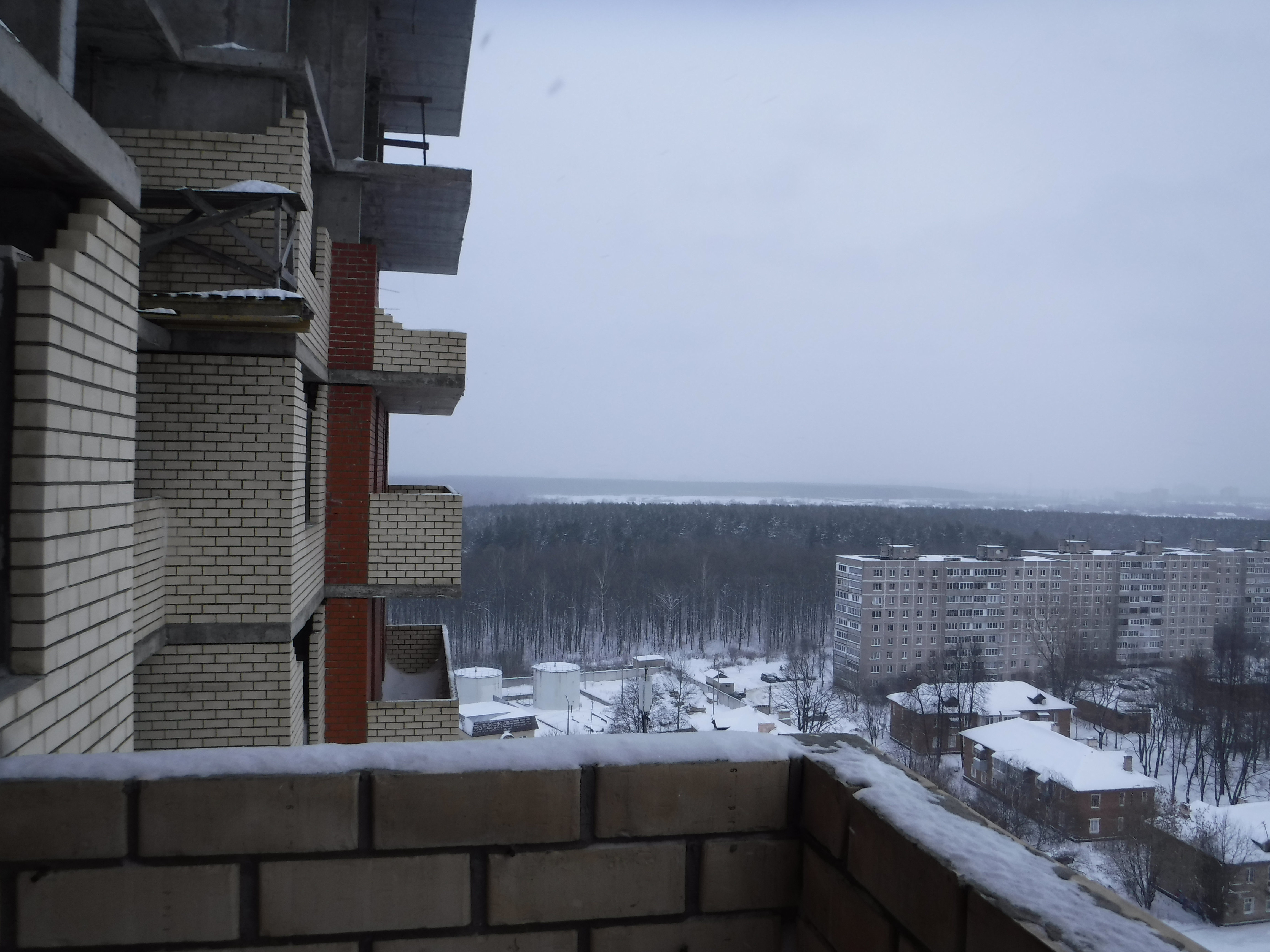 Пейзаж с балкона квартиры